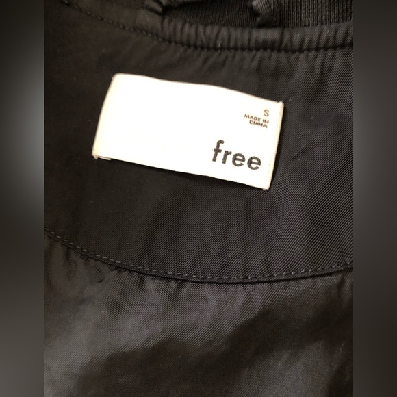 Aritzia Wilfred Bomber Jacket - Picture 3 of 10